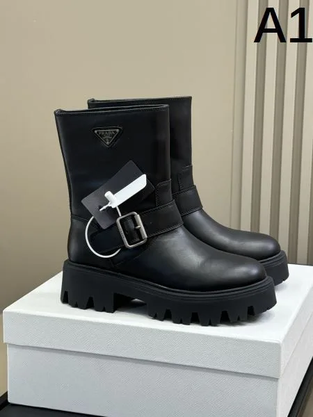 2025FW レディース ブーツ PRADA プラダ 一目置かれる秋冬最新トレンドブーツ 商品画像 8