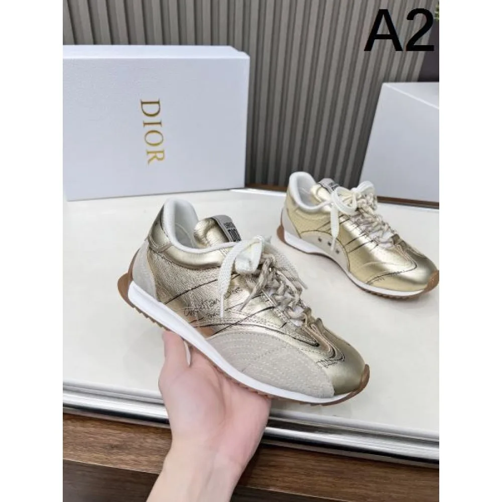 2025SS DIOR ディオール 素敵なコーデは大注目 レディース用 スニーカー 商品画像 2