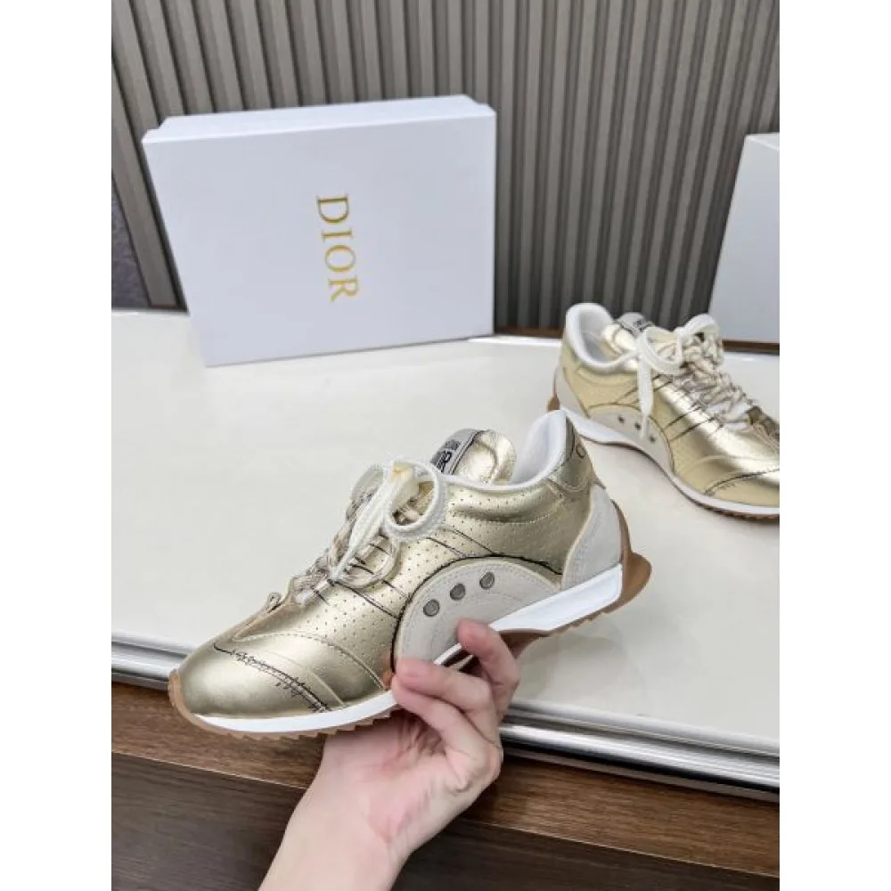 2025SS DIOR ディオール 素敵なコーデは大注目 レディース用 スニーカー 商品画像 3