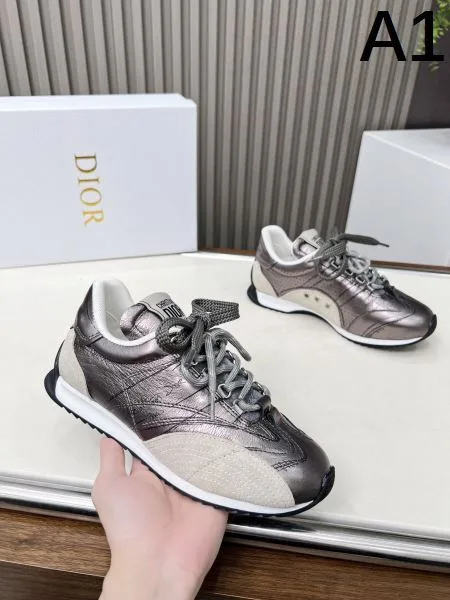 2025SS DIOR ディオール 素敵なコーデは大注目 レディース用 スニーカー 商品画像 10