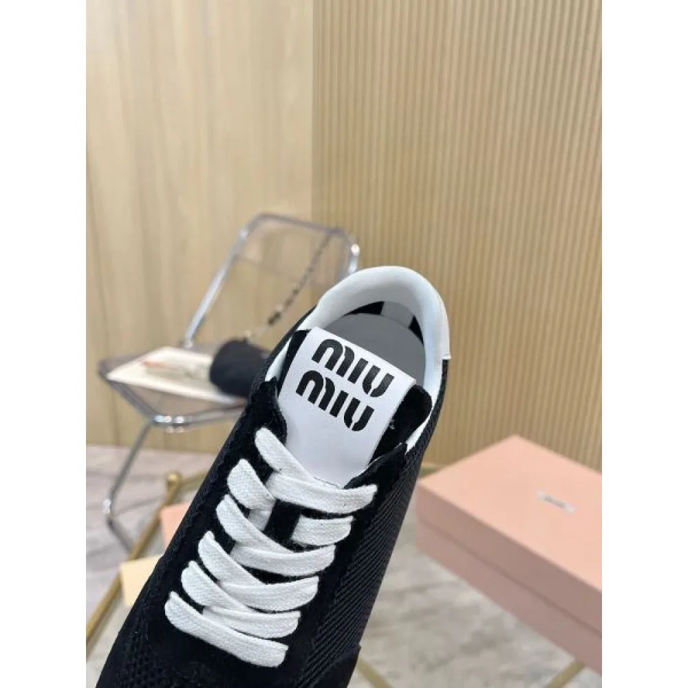 2025SS MIU MIU ミュウミュウ 話題沸騰中 レディース用 スニーカー 商品画像 8