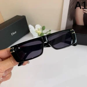 2025FW サングラス DIOR ディオール トレンドを押さえた間違いなしの注目アイテム 商品画像 1