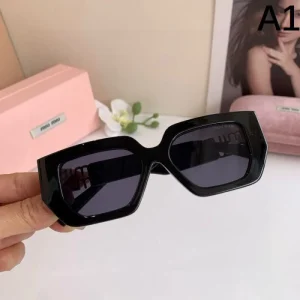 2025FW サングラス MIU MIU ミュウミュウ 新鮮で上品な印象を与えるデザイン 商品画像 1