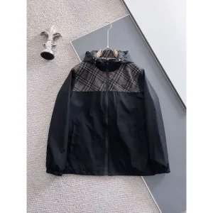 2026新品 アウター BURBERRY バーバリー 春夏最旬トレンドを象徴する一着 商品画像 1