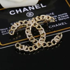 2026新品 ブローチ CHANEL シャネル カジュアルにも映える万能デザイン 商品画像 1