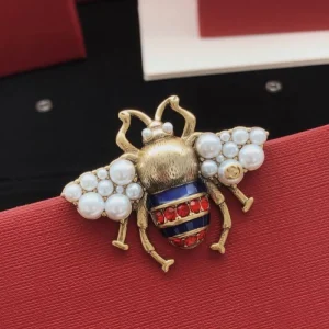 2026新品 ブローチ GUCCI グッチ 先着順早い者勝ちの数量限定 商品画像 1