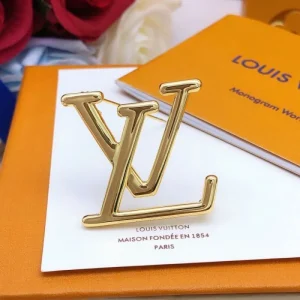 2026新品 ブローチ LOUIS VUITTON ルイヴィトン 海外限定入荷の希少品 商品画像 1