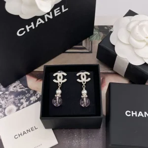 2026新品 イヤリング CHANEL シャネル 数量限定!奇跡の入荷、早い者勝ち 商品画像 1