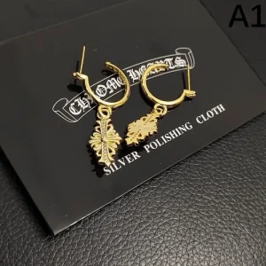 2026新品 イヤリング CHROME HEARTS クロムハーツ 今年買い足したい!必須アイテム 商品画像 1