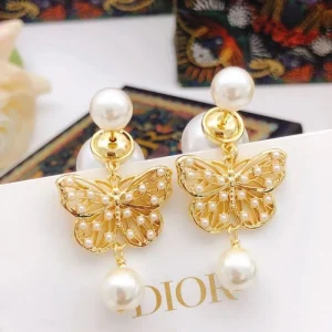 2026新品 イヤリング DIOR ディオール 新作限定!人気沸騰中のアイテム 商品画像 1