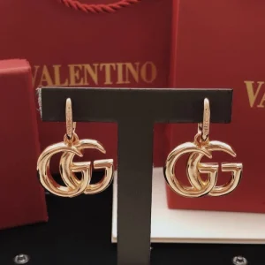 2026新品 イヤリング GUCCI グッチ トレンド感満載!今注目のデザイン 商品画像 1