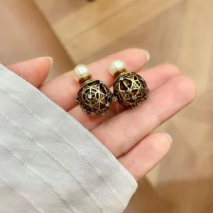2026新品 イヤリング GUCCI グッチ 一流の憧れブランド!今すぐチェック 商品画像 1