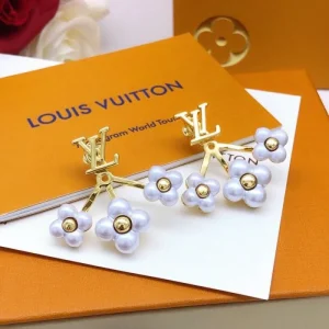 2026新品 イヤリング LOUIS VUITTON ルイヴィトン 大切な方へのギフトに最適 商品画像 1