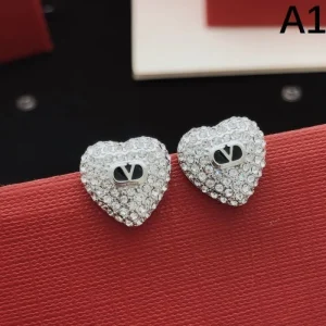 2026新品 イヤリング VALENTINO ヴァレンティノ 今季おすすめの話題作 商品画像 1