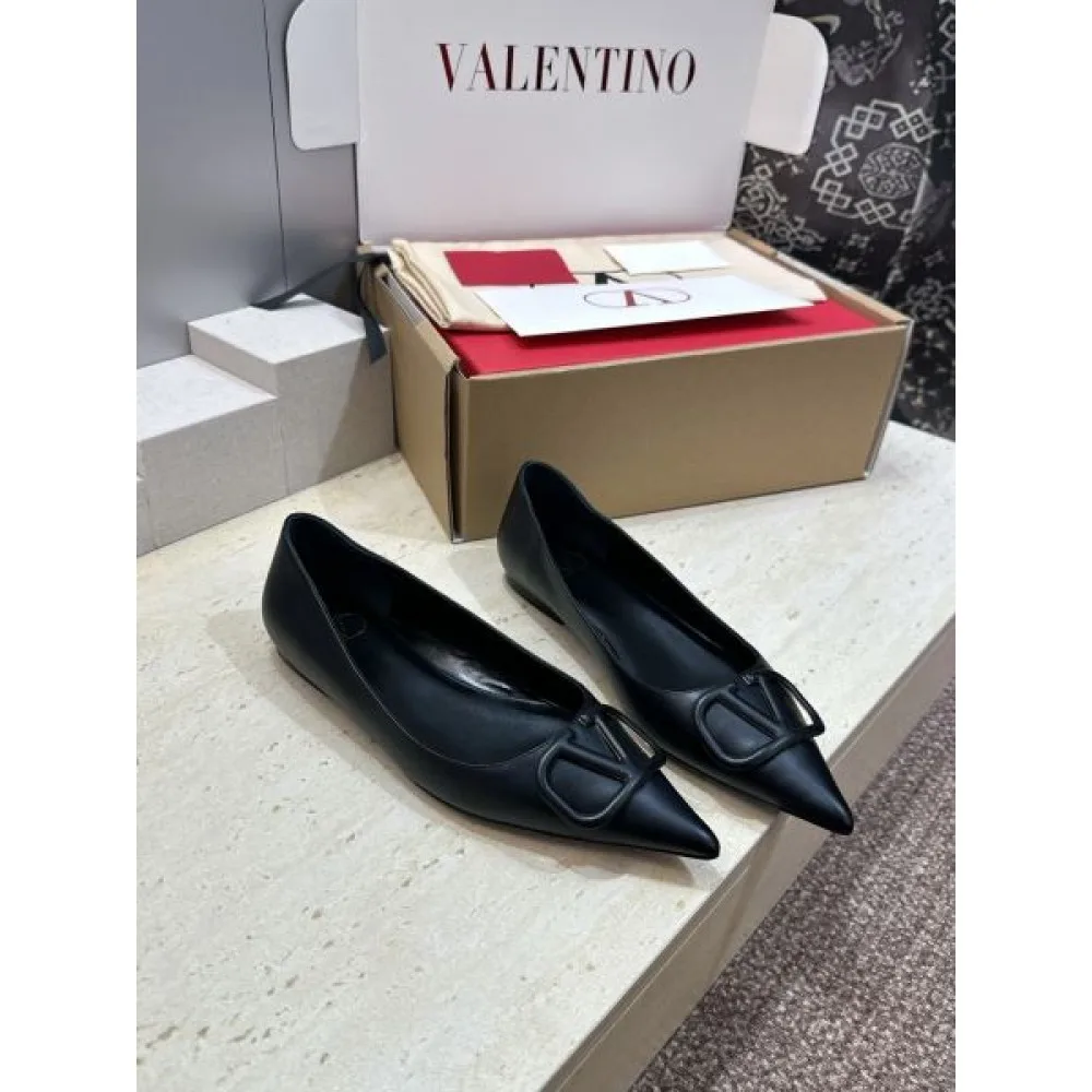 2026新作 VALENTINO ヴァレンティノ ハイヒール 定番&トレンドアイテム 商品画像 2