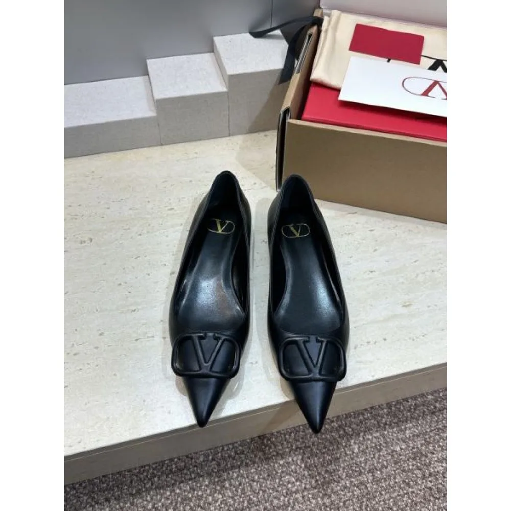 2026新作 VALENTINO ヴァレンティノ ハイヒール 定番&トレンドアイテム 商品画像 3