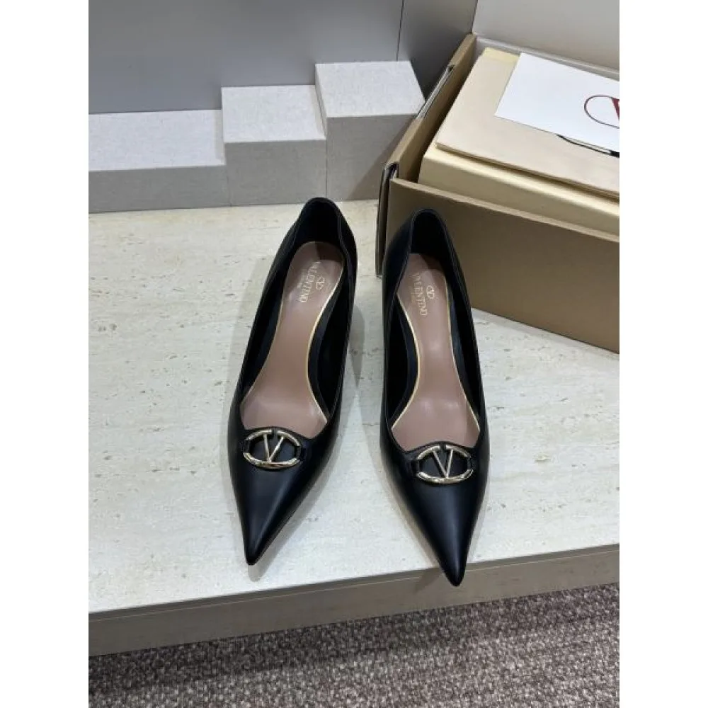 VALENTINO 2026春夏 ヴァレンティノ ハイヒール 上品カラーモデル 商品画像 4