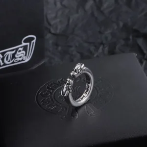 2026新品 リング CHROME HEARTS クロムハーツ ファッション感急上昇の注目作 商品画像 1