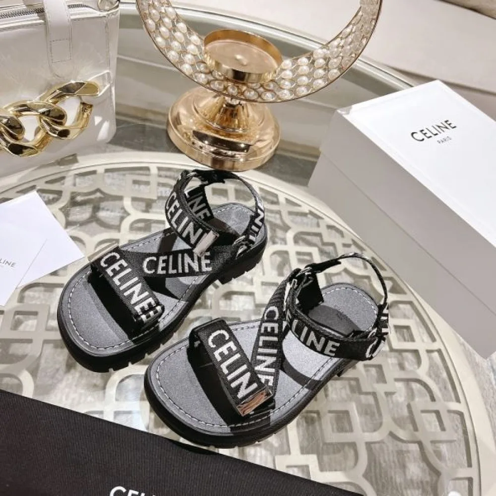 2026新作 サンダル CELINE セリーヌ SNS話題沸騰 今季大人気モデル 商品画像 4