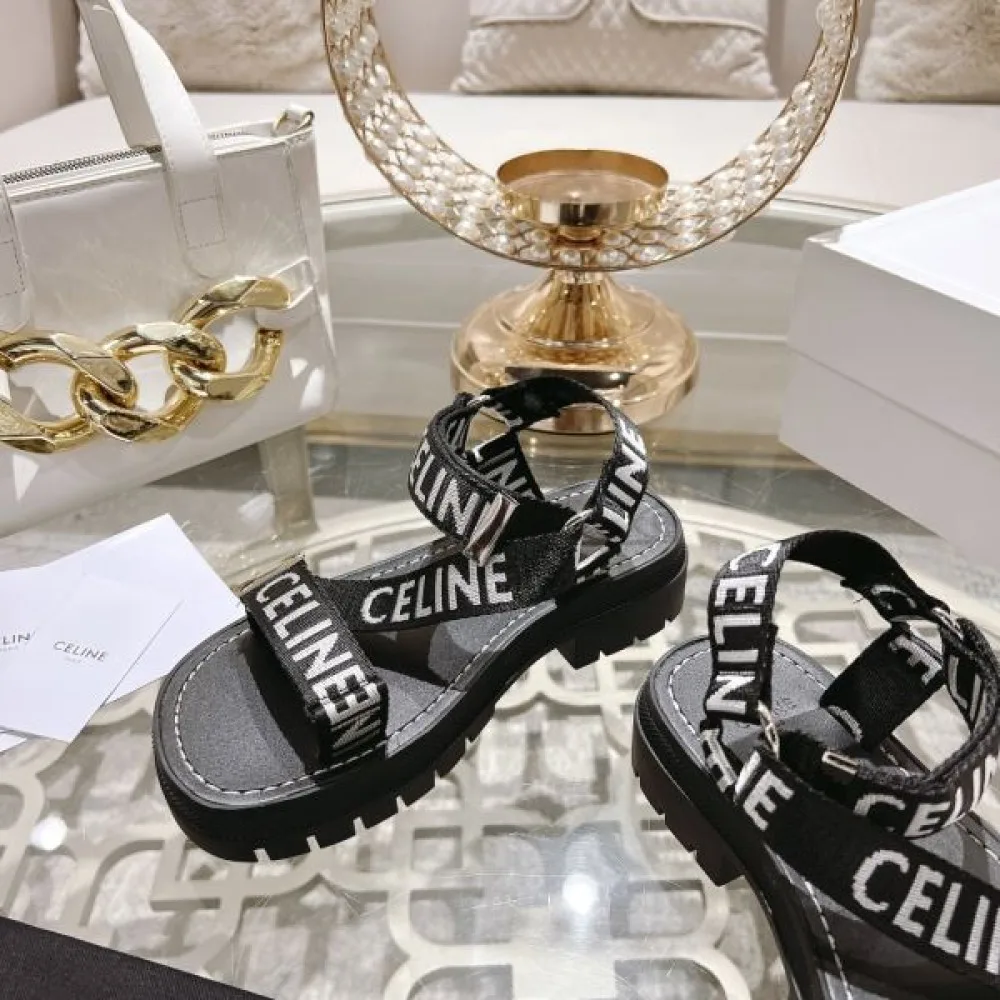 2026新作 サンダル CELINE セリーヌ SNS話題沸騰 今季大人気モデル 商品画像 5
