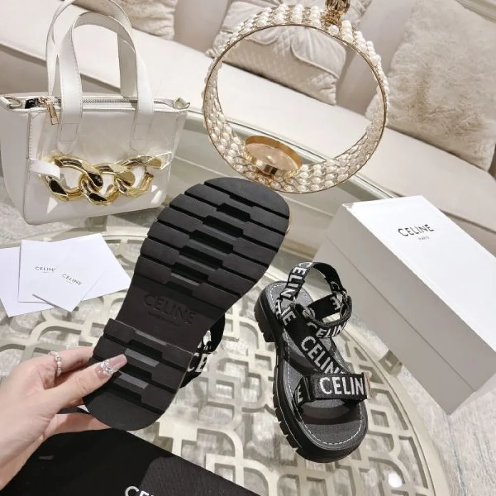 2026新作 サンダル CELINE セリーヌ SNS話題沸騰 今季大人気モデル 商品画像 9