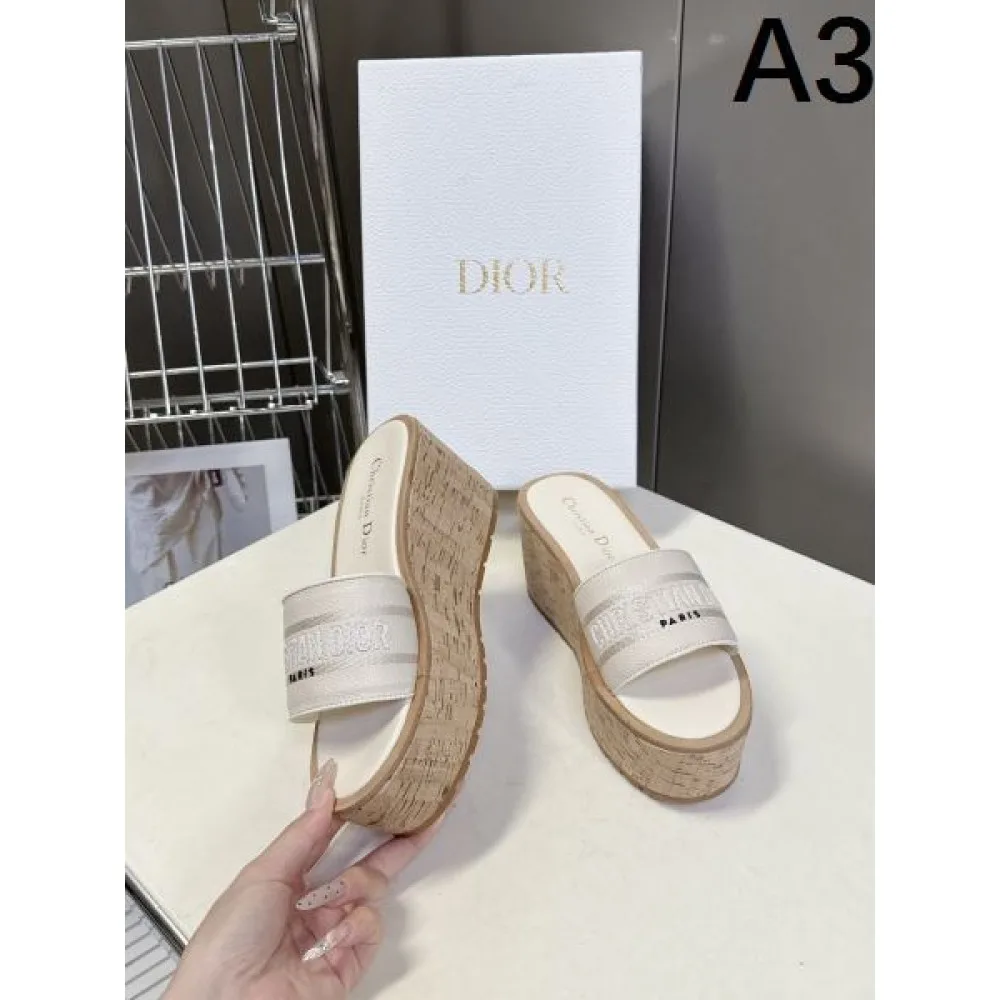 2026新作 サンダル DIOR ディオール 国内完売級 数量限定プレミアム 商品画像 3