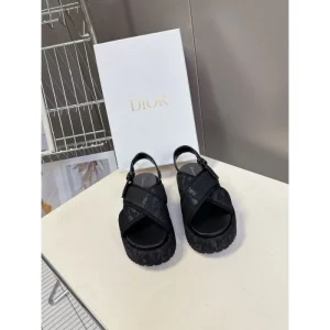 2026新作 サンダル DIOR ディオール 春夏大本命 完売必至モデル 商品画像 1