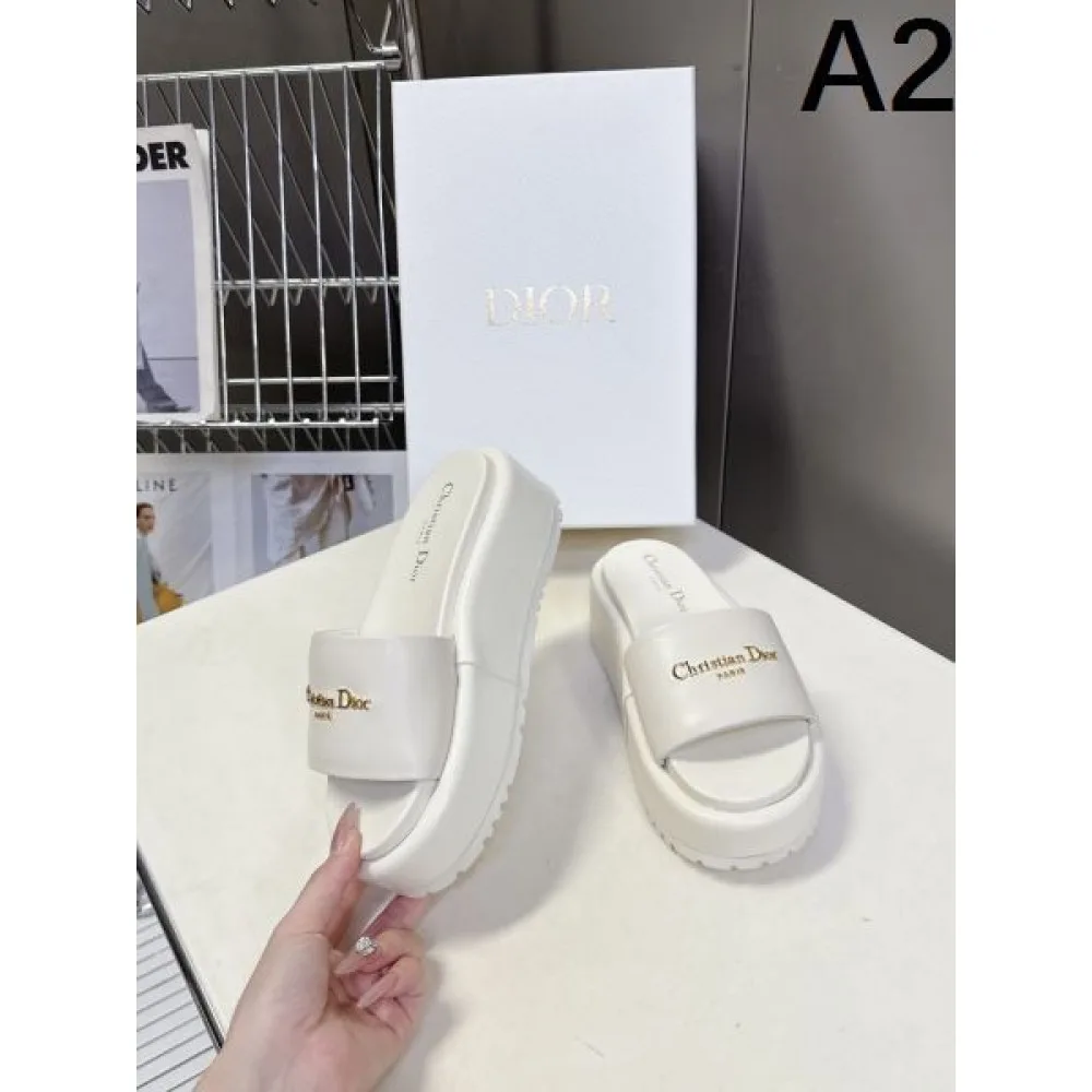 2026新作 サンダル DIOR ディオール 限定入荷 特別SALE注目商品 商品画像 2