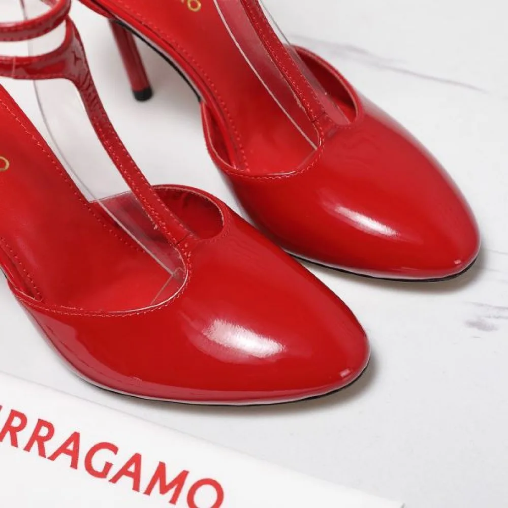 2026新作 サンダル FERRAGAMO フェラガモ 上級者向け 洗練ラグジュアリー 商品画像 6