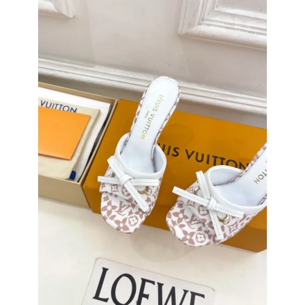 2026新作 サンダル LOUIS VUITTON ルイヴィトン 希少限定 入手困難モデル 商品画像 7