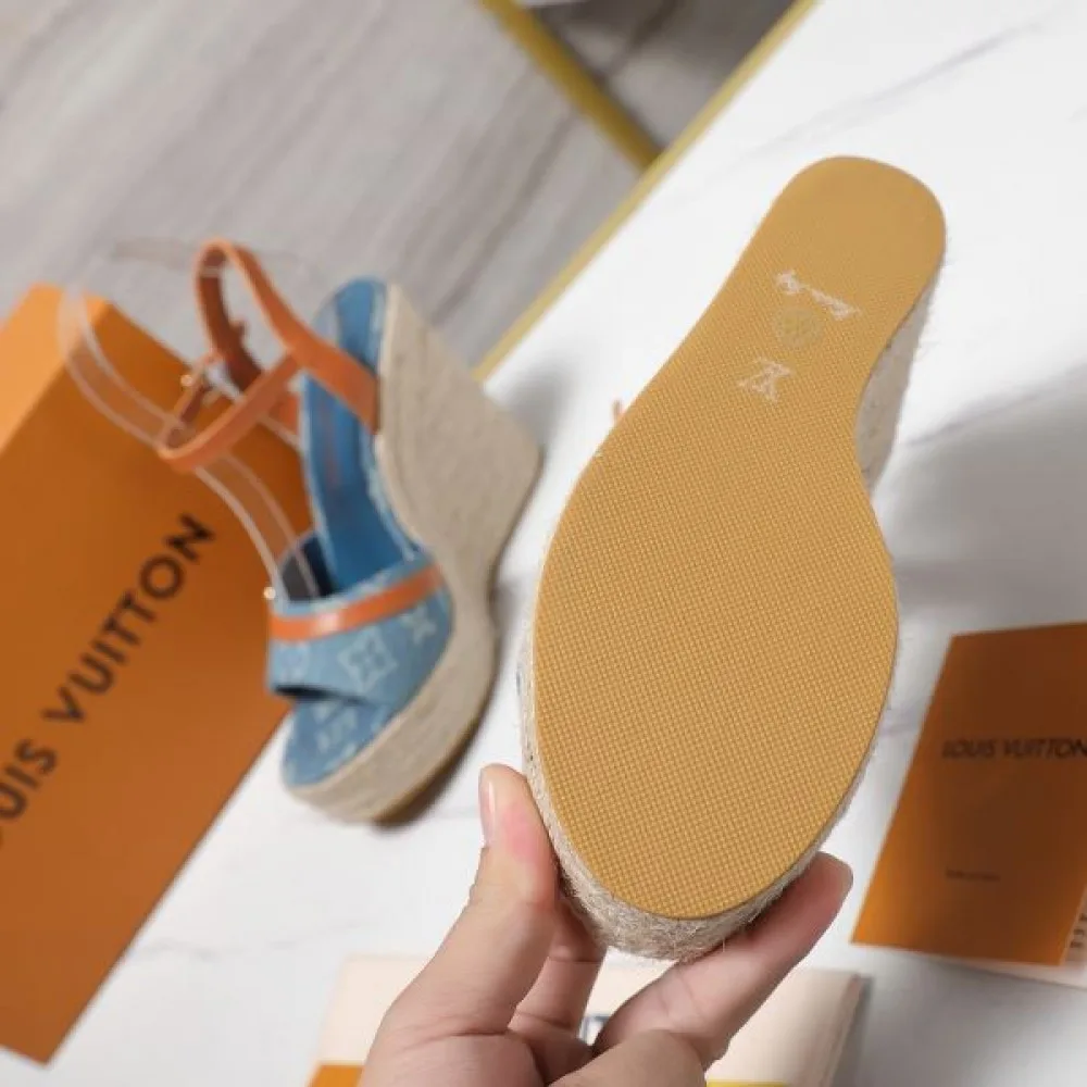 LOUIS VUITTON 2026新作 ルイヴィトン サンダル・ミュール トレンドスタイル 商品画像 9