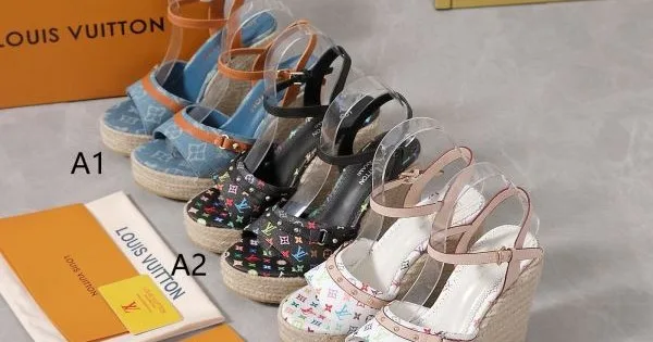 LOUIS VUITTON 2026新作 ルイヴィトン サンダル・ミュール トレンドスタイル 商品画像 11