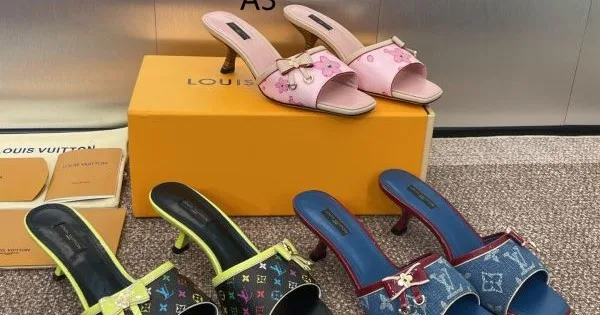2026SS LOUIS VUITTON ルイヴィトン サンダル・ミュール スタイルアップアイテム 商品画像 11