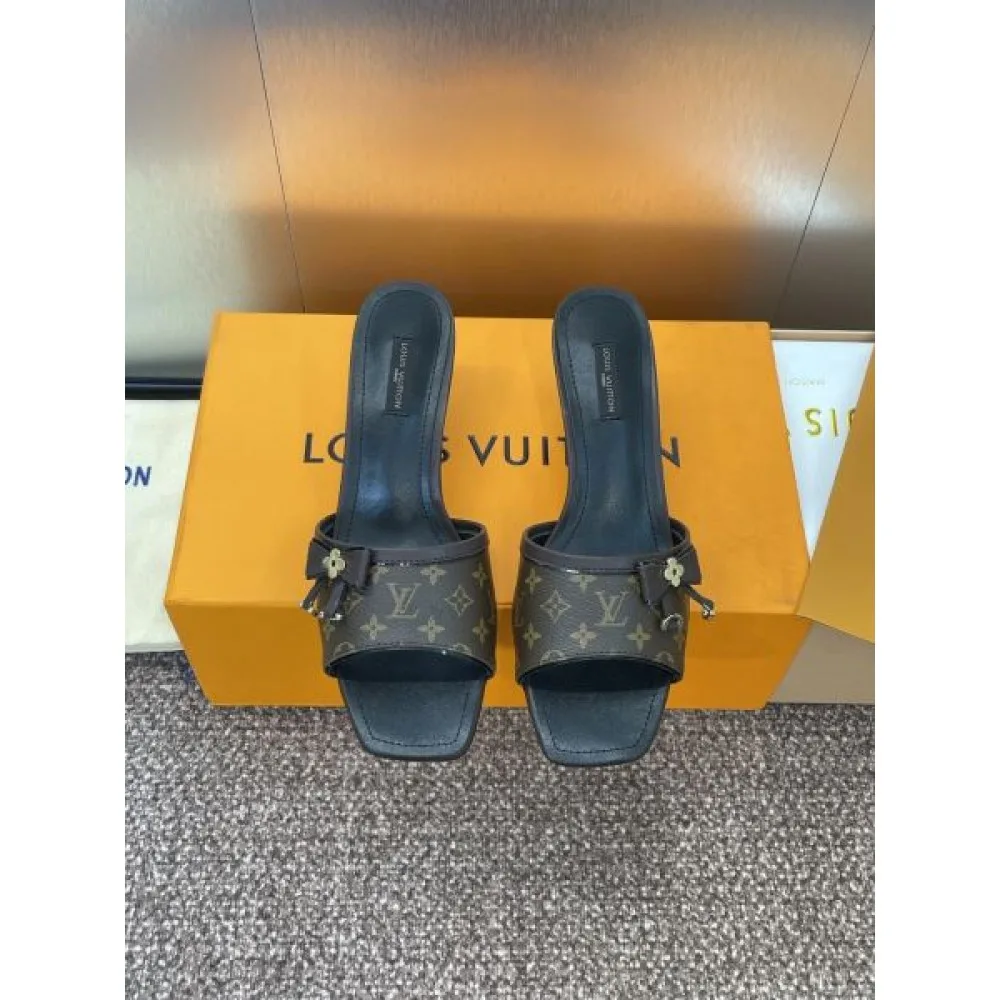 LOUIS VUITTON 2026新作 ルイヴィトン サンダル・ミュール 大人カジュアルスタイル 商品画像 2