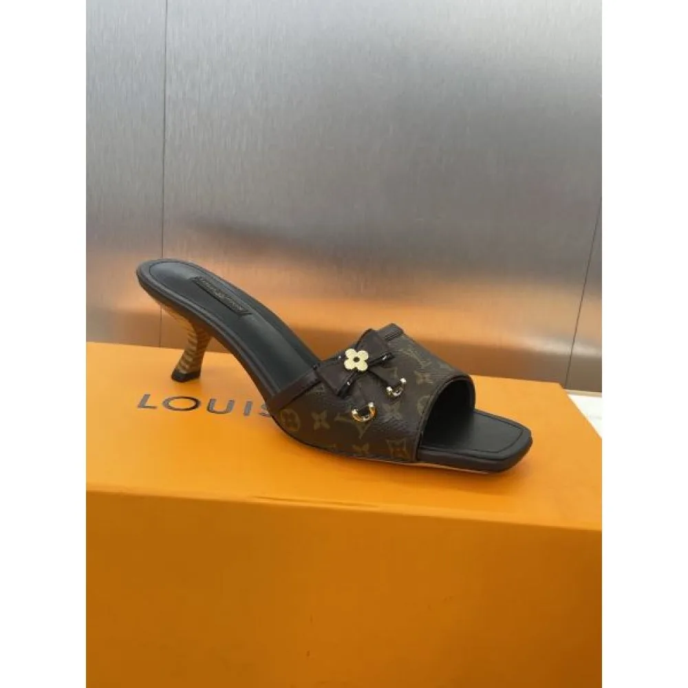 LOUIS VUITTON 2026新作 ルイヴィトン サンダル・ミュール 大人カジュアルスタイル 商品画像 6