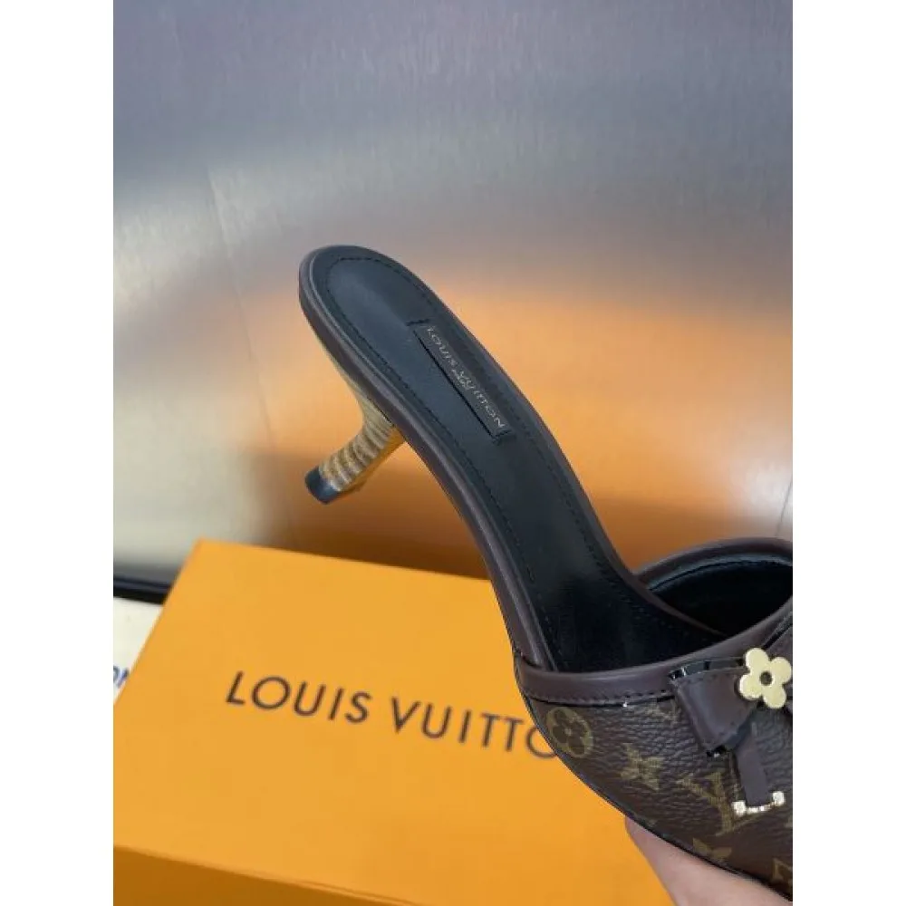 LOUIS VUITTON 2026新作 ルイヴィトン サンダル・ミュール 大人カジュアルスタイル 商品画像 8