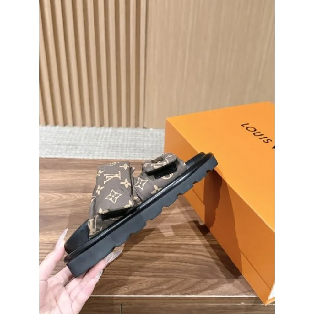2026春夏 LOUIS VUITTON ルイヴィトン サンダル・ミュール 今季注目ライン 商品画像 5