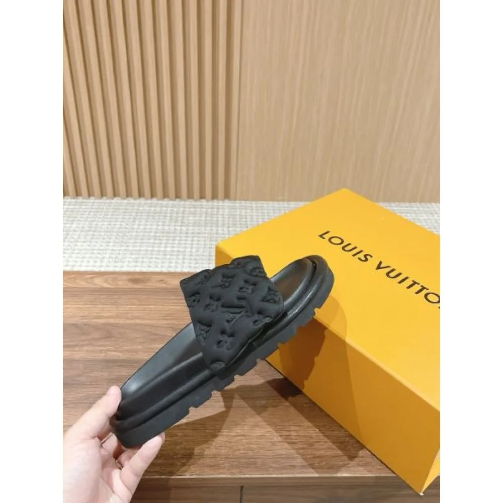 LOUIS VUITTON 2026新作 ルイヴィトン サンダル・ミュール 大人カジュアルスタイル 商品画像 5