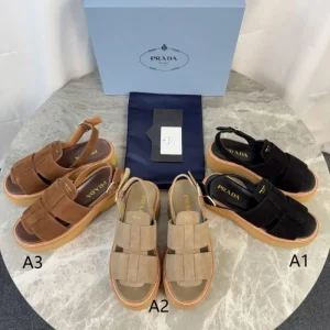 PRADA 2026新作 プラダ サンダル・ミュール 春夏注目デザイン 商品画像 1