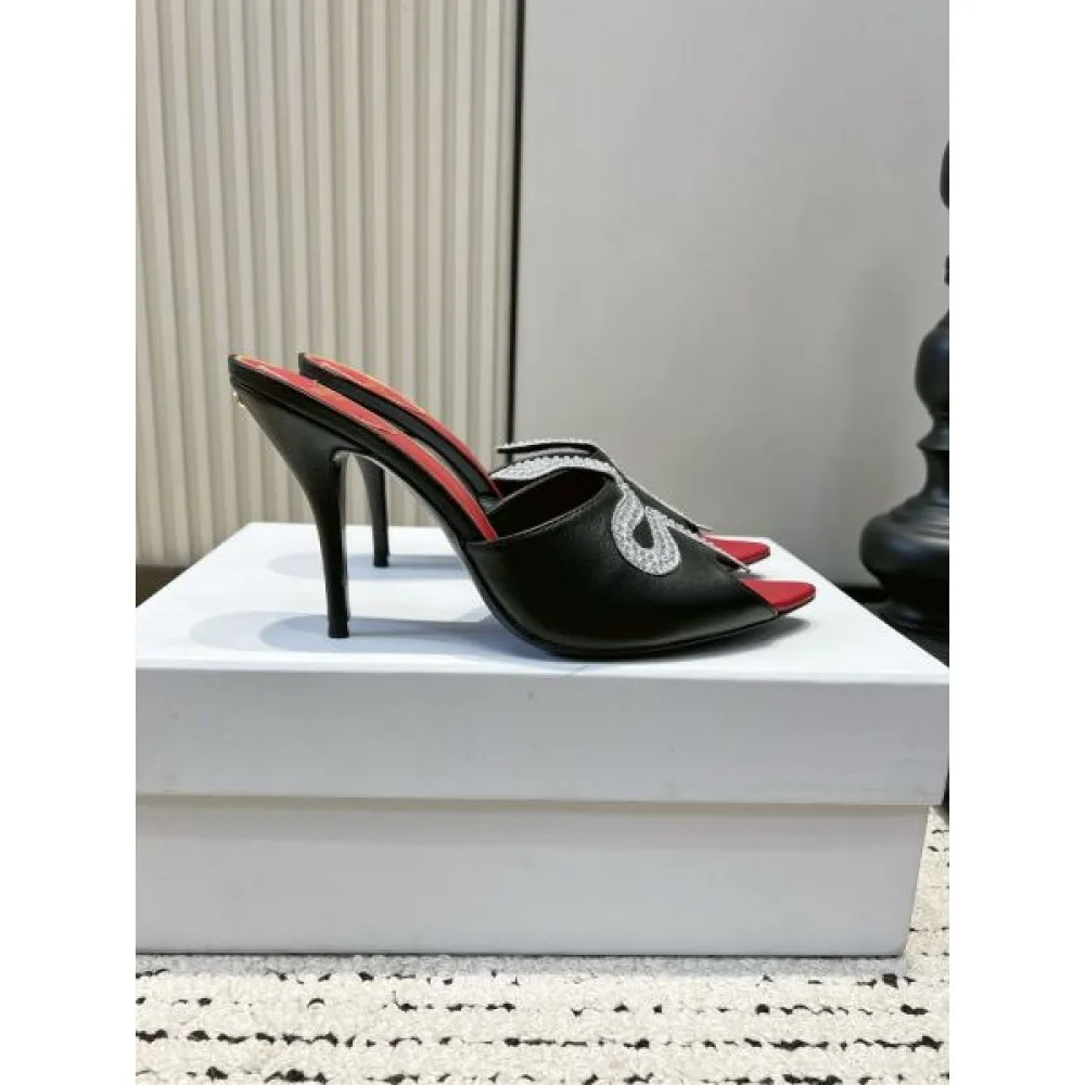 2026春夏新作 VALENTINO ヴァレンティノ サンダル・ミュール 限定コレクションモデル 商品画像 5