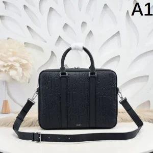 DIOR ディオール 2026年最新作 ブリーフケース 圧倒的人気継続中 商品画像 1