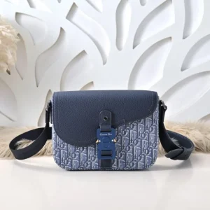 DIOR ディオール ショルダーバッグ 2026新作 春夏注目の新作コレクション 商品画像 1
