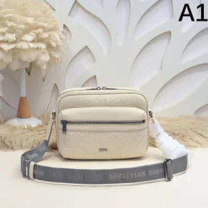 DIOR ディオール ショルダーバッグ 2026新作 注目度抜群の最新モデル 商品画像 1