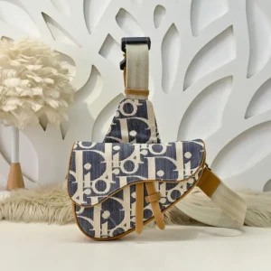 DIOR ディオール ボディバッグ 2026新作 洗練されたデザイン美 商品画像 1