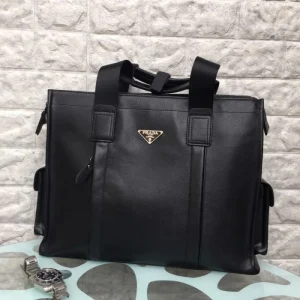 PRADA プラダ ブリーフケース 2026新作 デイリーに最適な万能モデル 商品画像 1