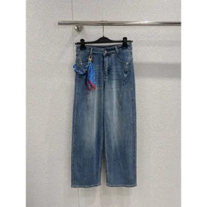 2026新品 デニムパンツ LOUIS VUITTON ルイヴィトン 遊び心が溢れるアイテム 商品画像 1