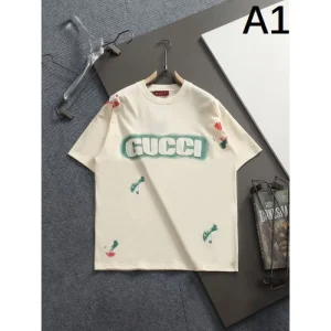 2026新品 半袖Tシャツ GUCCI グッチ 新作、数量限定セールでお得にゲット 商品画像 1