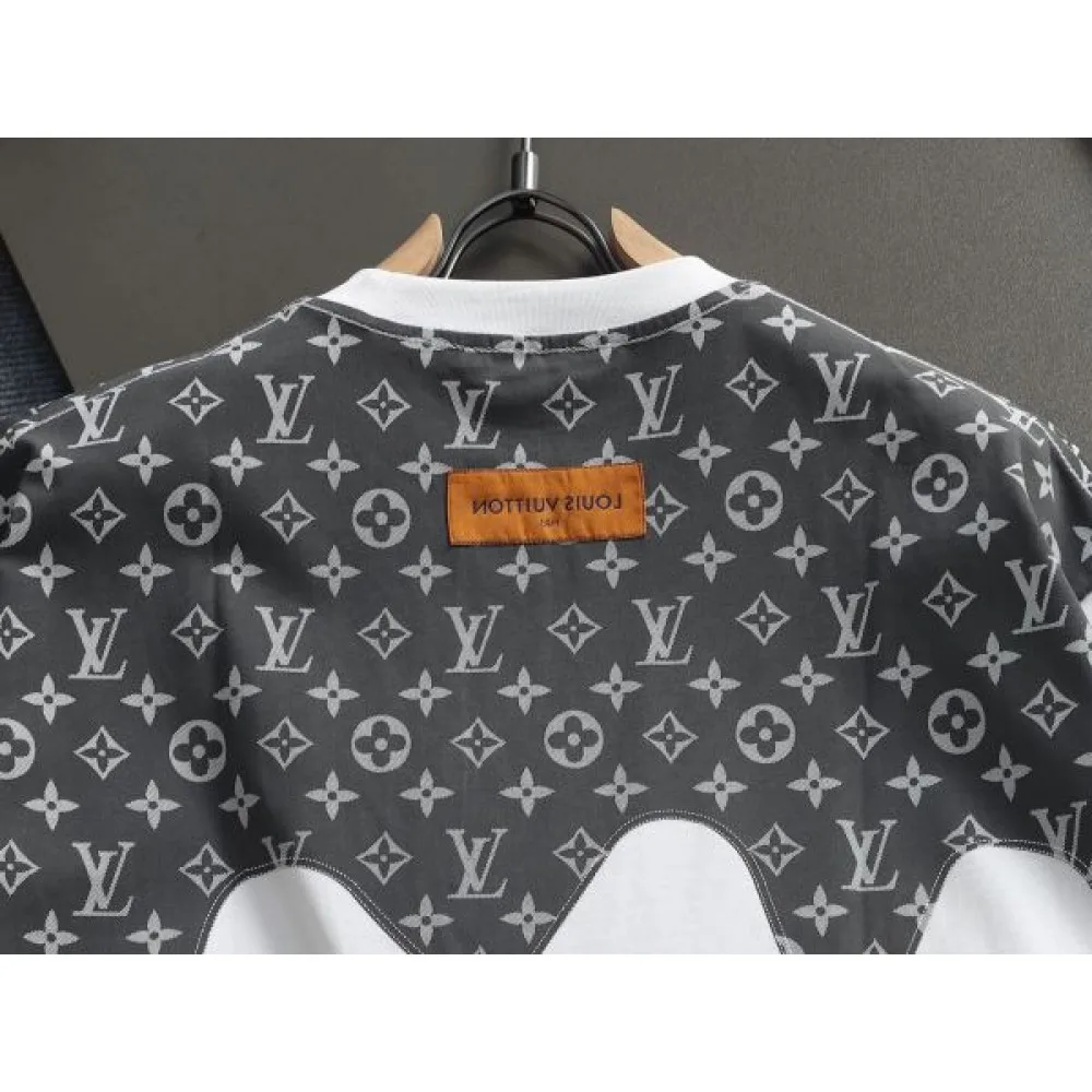2026新品 半袖Tシャツ LOUIS VUITTON ルイヴィトン カジュアルで魅力的なデザイン 商品画像 5