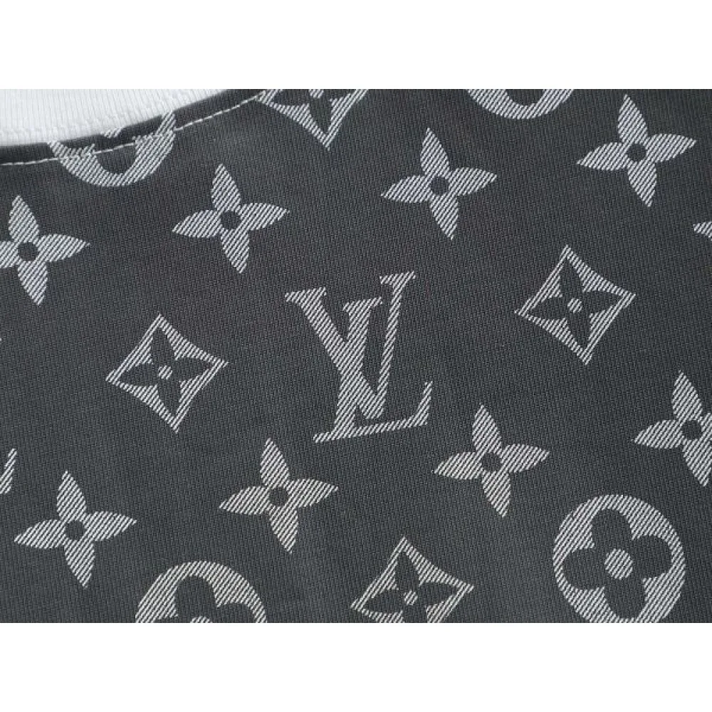 2026新品 半袖Tシャツ LOUIS VUITTON ルイヴィトン カジュアルで魅力的なデザイン 商品画像 8
