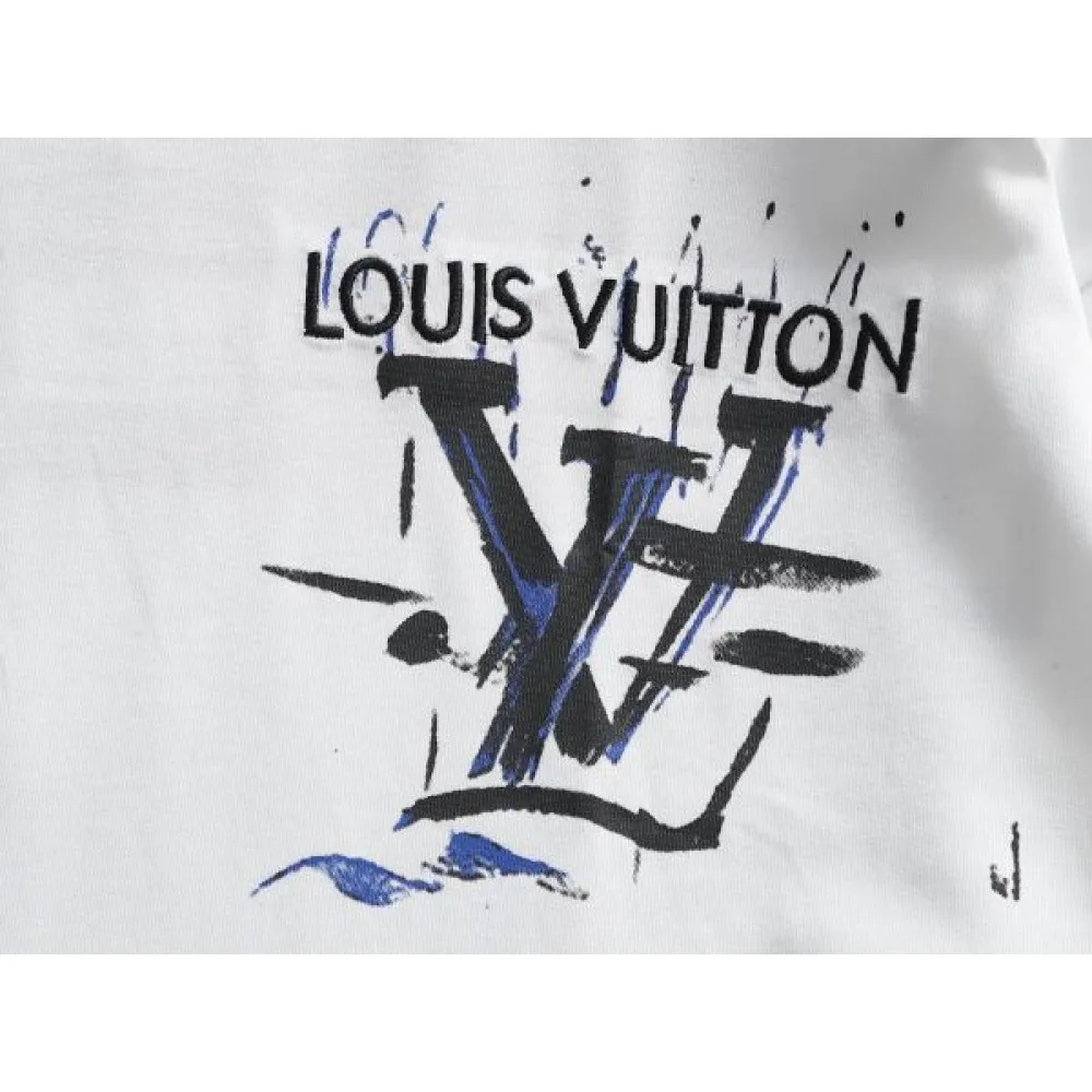 2026新品 半袖Tシャツ LOUIS VUITTON ルイヴィトン 新作限定、大人のエレガントスタイル 商品画像 6